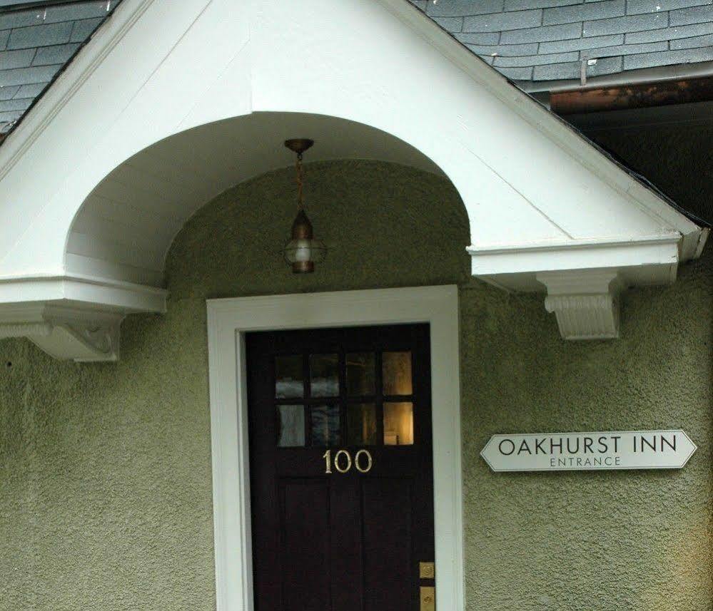 Oakhurst At The Hotel